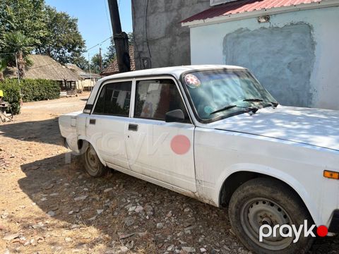 VAZ (Lada) 2107: 1.6 l 2005 il 250000 km Sedan — Masallı