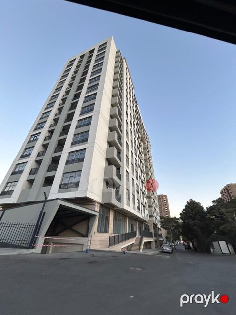 Satılır 4 otaqlı yeni tikili 176 m²