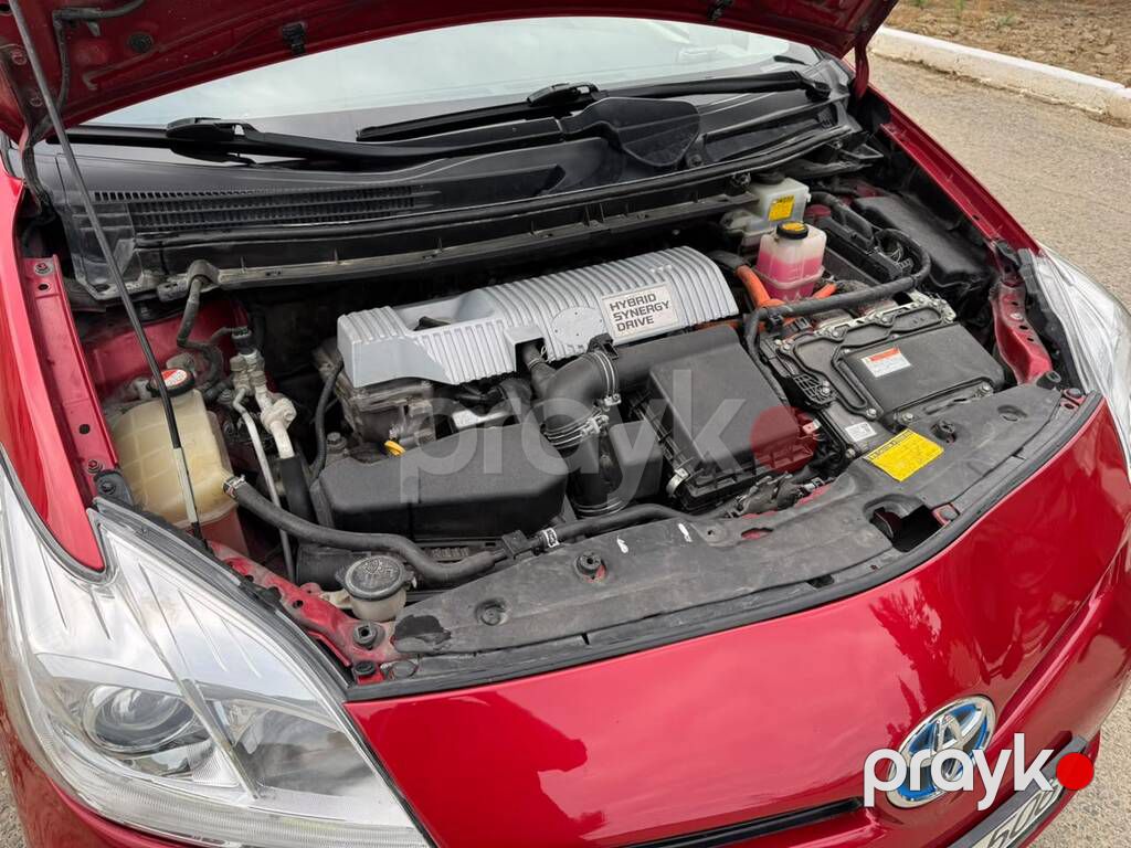 Toyota Prius, 1.8 L, 1.3 kWh, 2014 il, 402 336 km — Avtomobillər, Bakı (10)