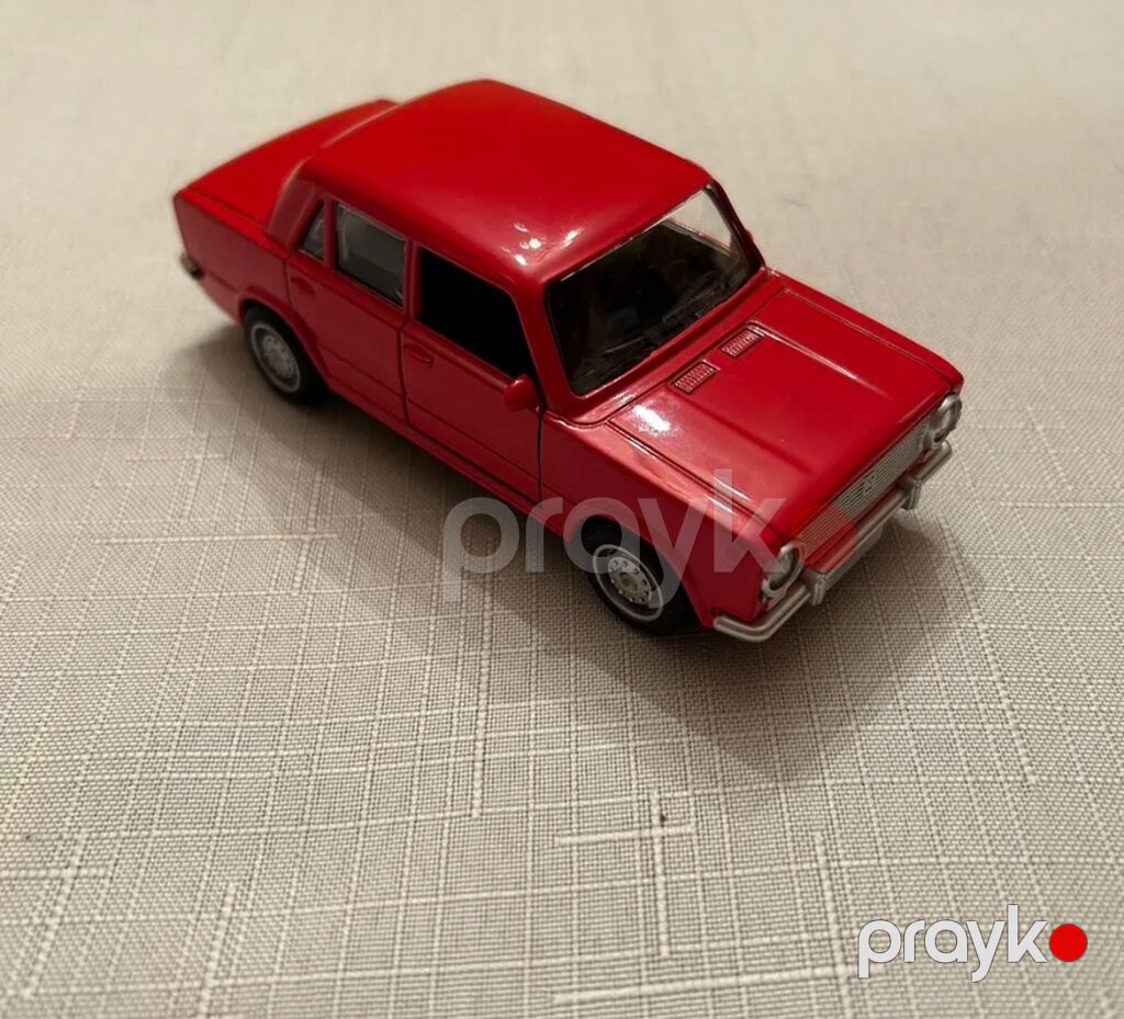 Kolleksiya üçün metal model avtomobil - Klassik sedan dizaynlı — Modellar, Bakı (2)