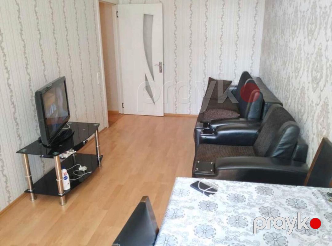 Satılır 2 otaqlı köhnə tikili 50 m² — Mənzil, Bakı (3)