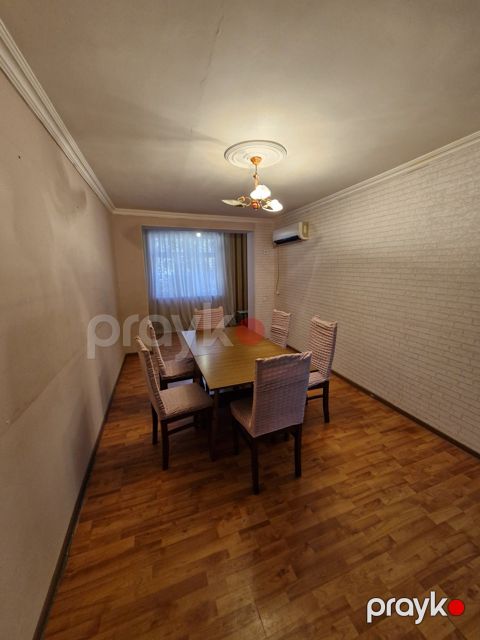 Satılır 2 otaqlı köhnə tikili 55 m² — Bakı