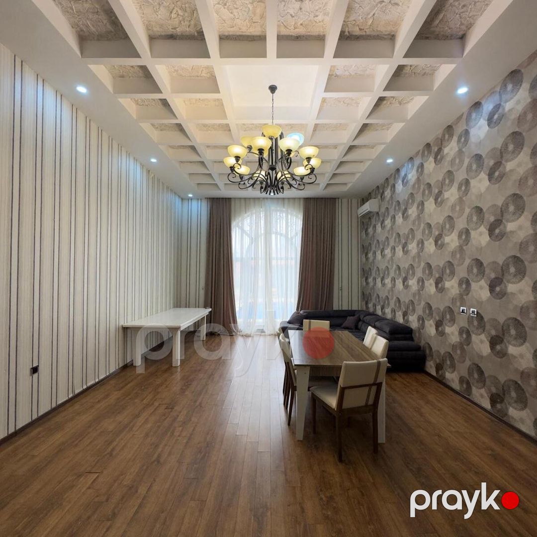 Satılır 4 otaqlı həyət evi/bağ evi 200 m² — Ev, villa, Bakı (9)