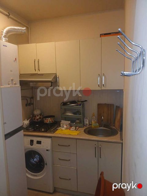 İcarəyə verilir 2 otaqlı köhnə tikili 30 m² — Bakı