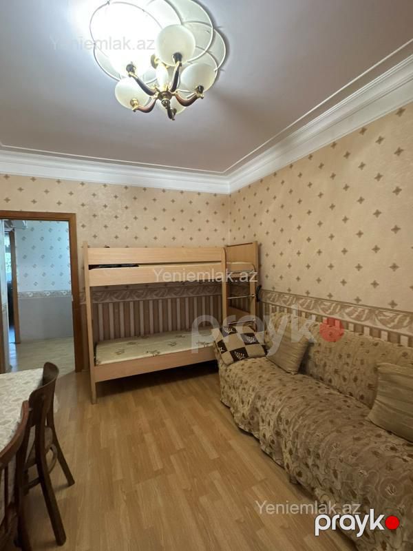 Satılır 5 otaqlı Bina evi menzil (Köhnə tikili), 120 m², Xətai rayonu — Mənzil, Bakı (4)