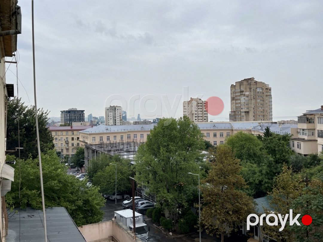 İcarəyə verilir 2 otaqlı köhnə tikili 52 m² — Mənzil, Bakı (7)