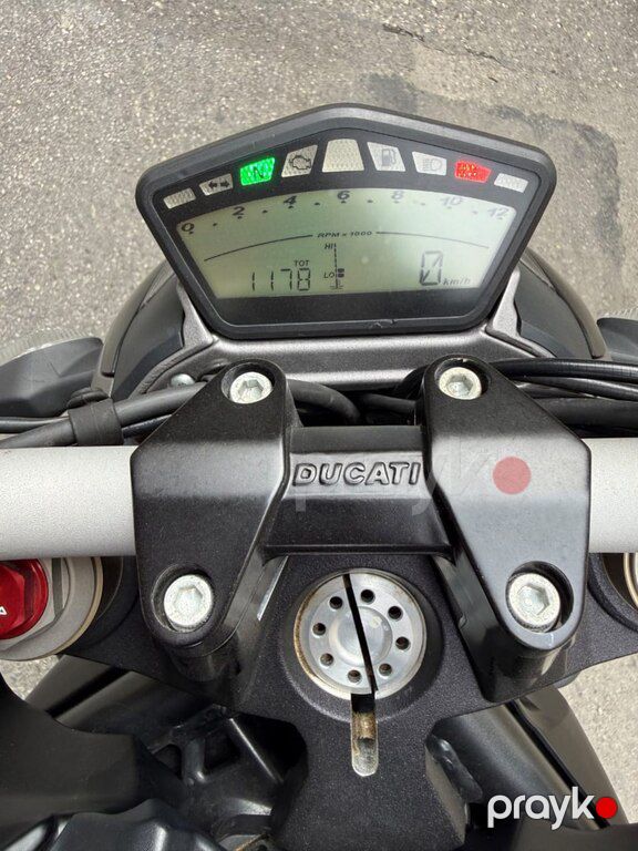 Ducati Streetfighter, 900 sm3, 2011 il, 1 178 km — Motosikletlər, Bakı (6)