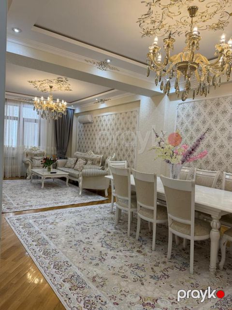 Satılır 4 otaqlı yeni tikili 161 m² — Bakı