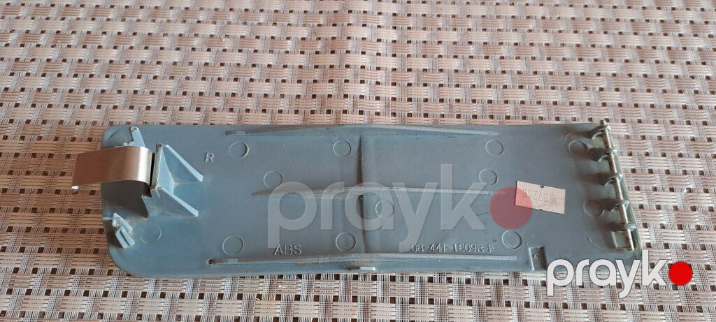 "Volkswagen Golf 3" ön əksetdiricisi — Ehtiyat hissələri və aksesuarlar, Bakı (2)