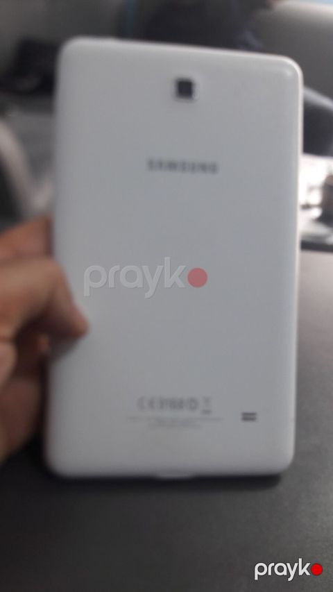 Samsung planşet – ağ rəng Xüsusiyyətlər: - Brend: Samsung - Korpus — Bakı