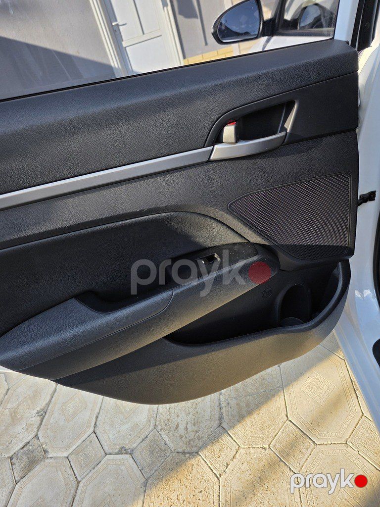 Hyundai Avante, 1.6 L, 2016 il, 174 425 km — Avtomobillər, Bakı (7)