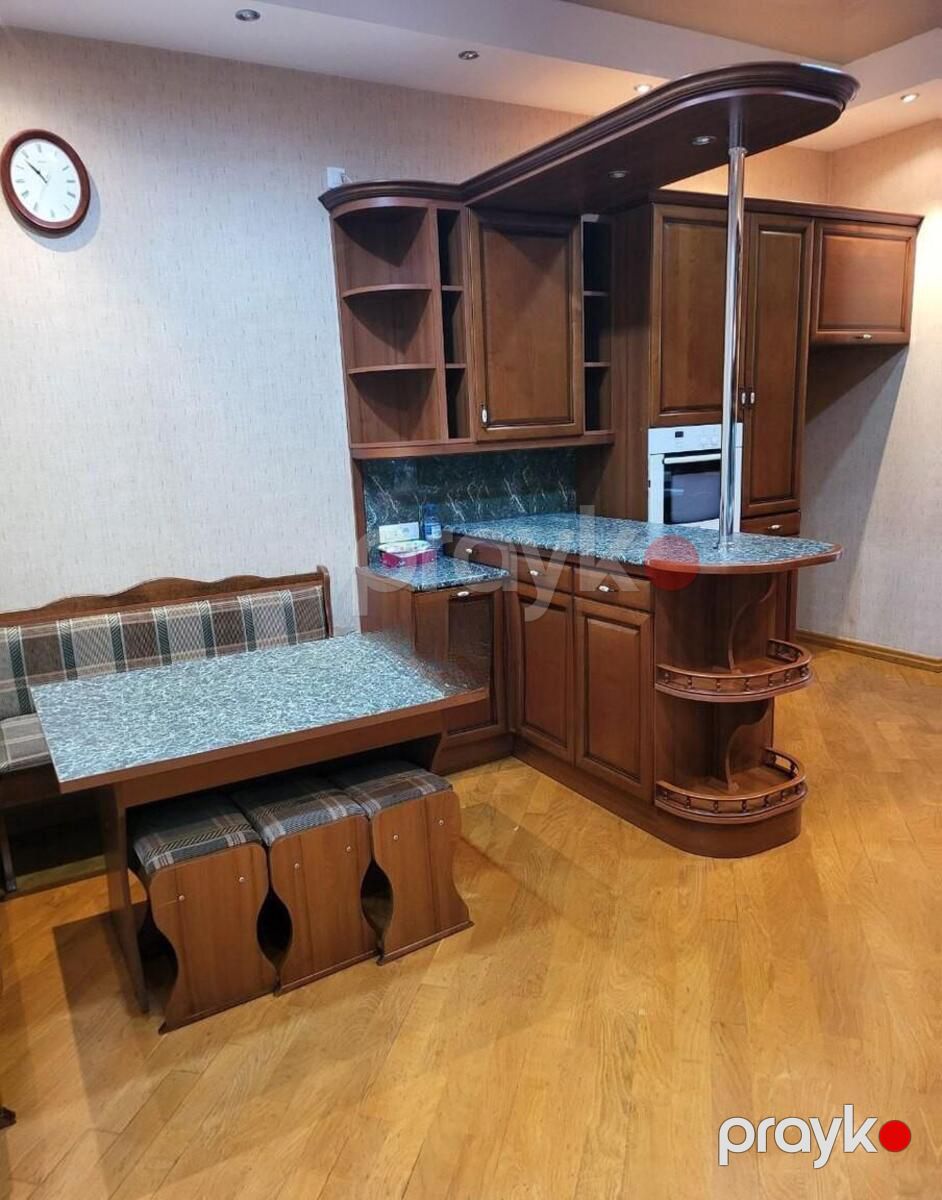 Satılır 5 otaqlı yeni tikili 220 m² — Mənzil, Bakı (8)