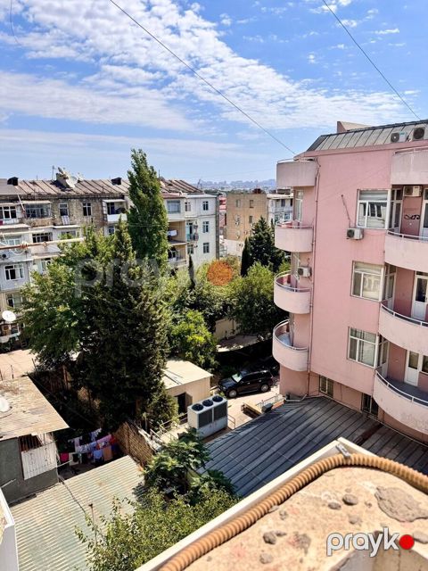 3-otaqlı mənzil, Nərimanov r., 90 m² — Bakı