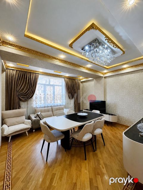 Satılır 2 otaqlı yeni tikili 76 m² — Bakı