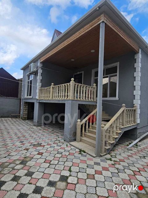 Satılır 5 otaqlı həyət evi/bağ evi 100 m² — Bakı