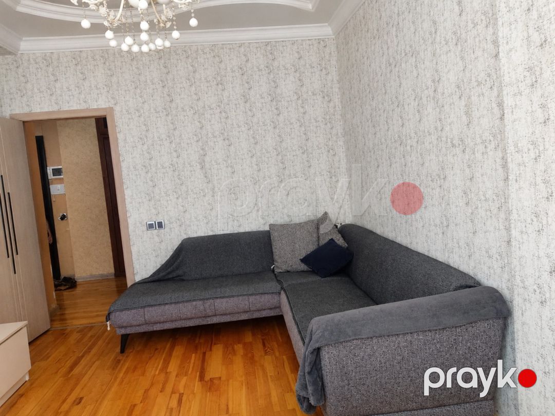 Satılır 2 otaqlı köhnə tikili 65 m² — Mənzil, Bakı (2)