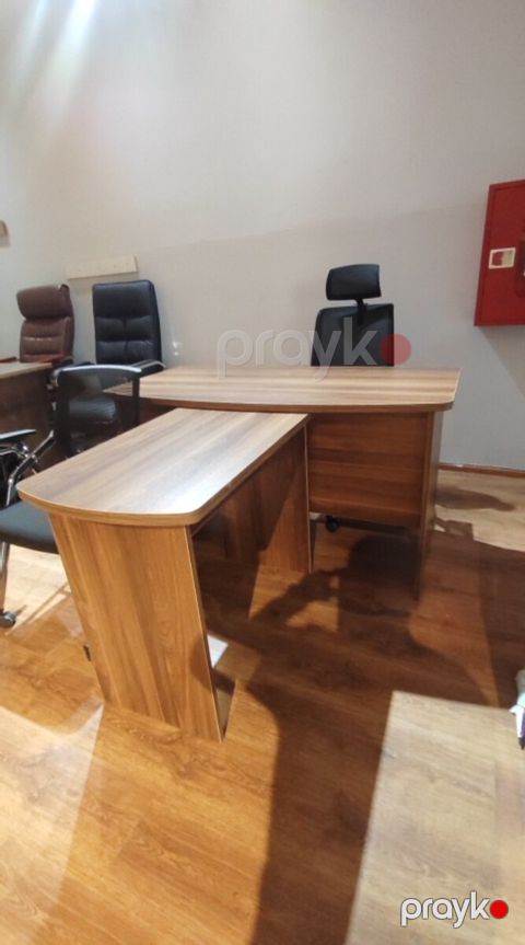 Ofis masası — Bakı