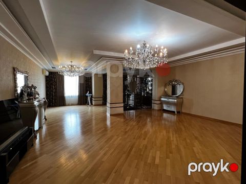 Satılır 4 otaqlı yeni tikili 224 m² — Bakı