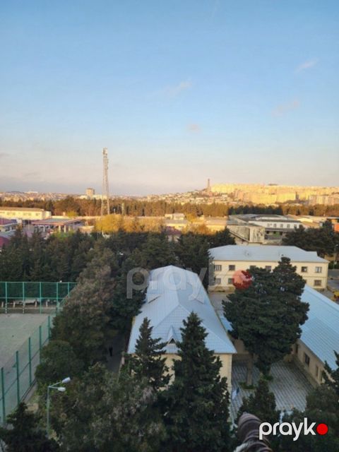 Satılır 2 otaqlı köhnə tikili 65 m² — Bakı