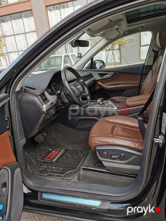 Audi Q7, 2.0 L, 2017 il, 150 000 km — Avtomobillər, Bakı (7)