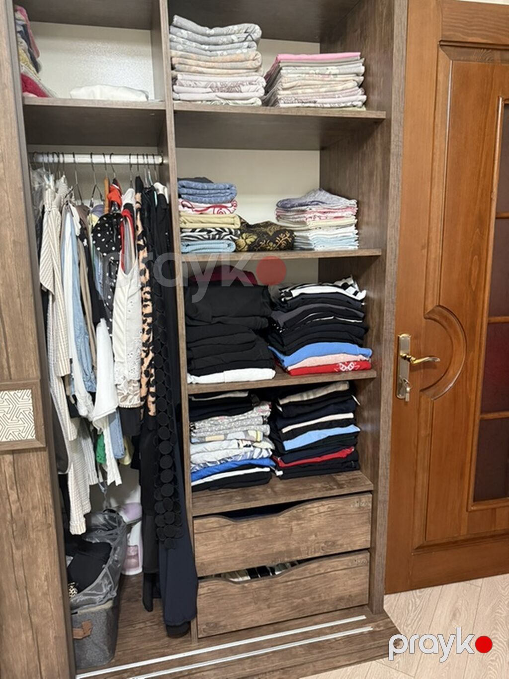 Yataq otağı dəsti - Dəst tərkibi: 1 ədəd iki nəfərlik çarpayı (yumşaq — Yataq otağı mobilya dəstləri, Masazır (8)