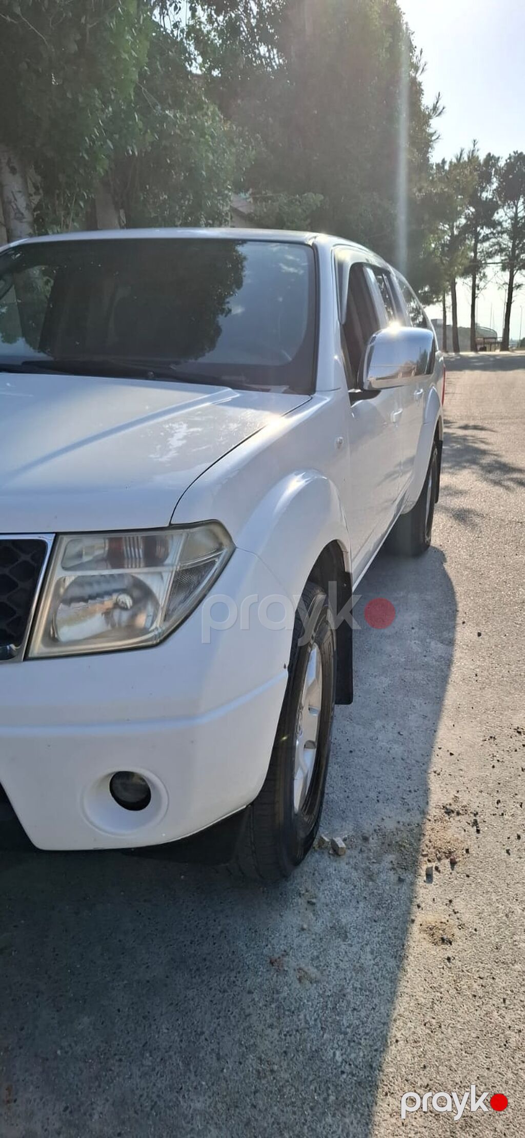 Nissan Navara LE pikap - Kuzov: ağ rəng, öndə xrom radiator — Avtomobillər, Digah (9)