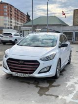 Hyundai i30, 1.6 L, 2012 il, 353 000 km — Автомобили