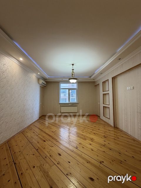Satılır 2 otaqlı yeni tikili 80 m² — Bakı