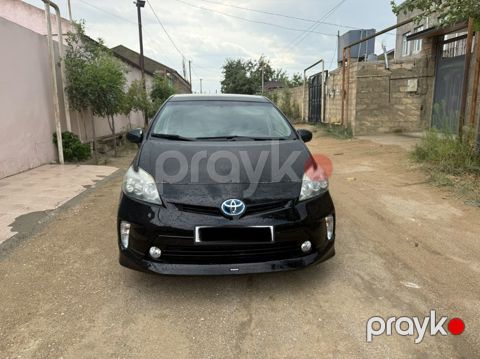 Toyota Prius 30 icarəsi — Bakı