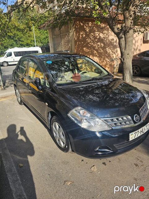 Nissan Tiida, 1.5 L, 2011 il, 141 000 km — Bakı