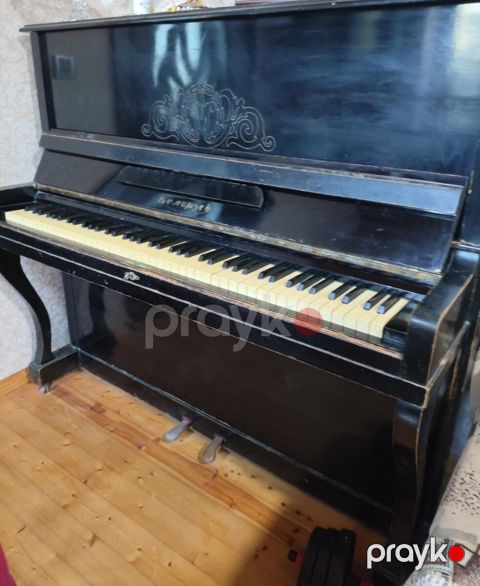 Pianino — Bakı