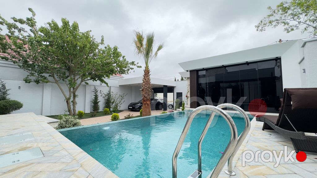 Satılır 5 otaqlı həyət evi/bağ evi 220 m² — Ev, villa, Bakı (5)