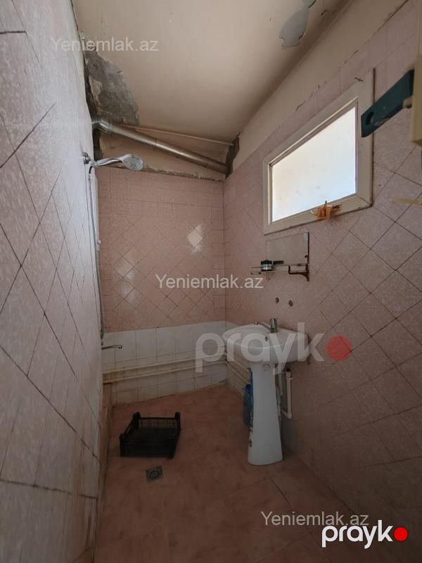 Satılır 2 otaqlı Bina evi menzil (Köhnə tikili), 60 m², Xətai rayonu — Mənzil, Bakı (11)