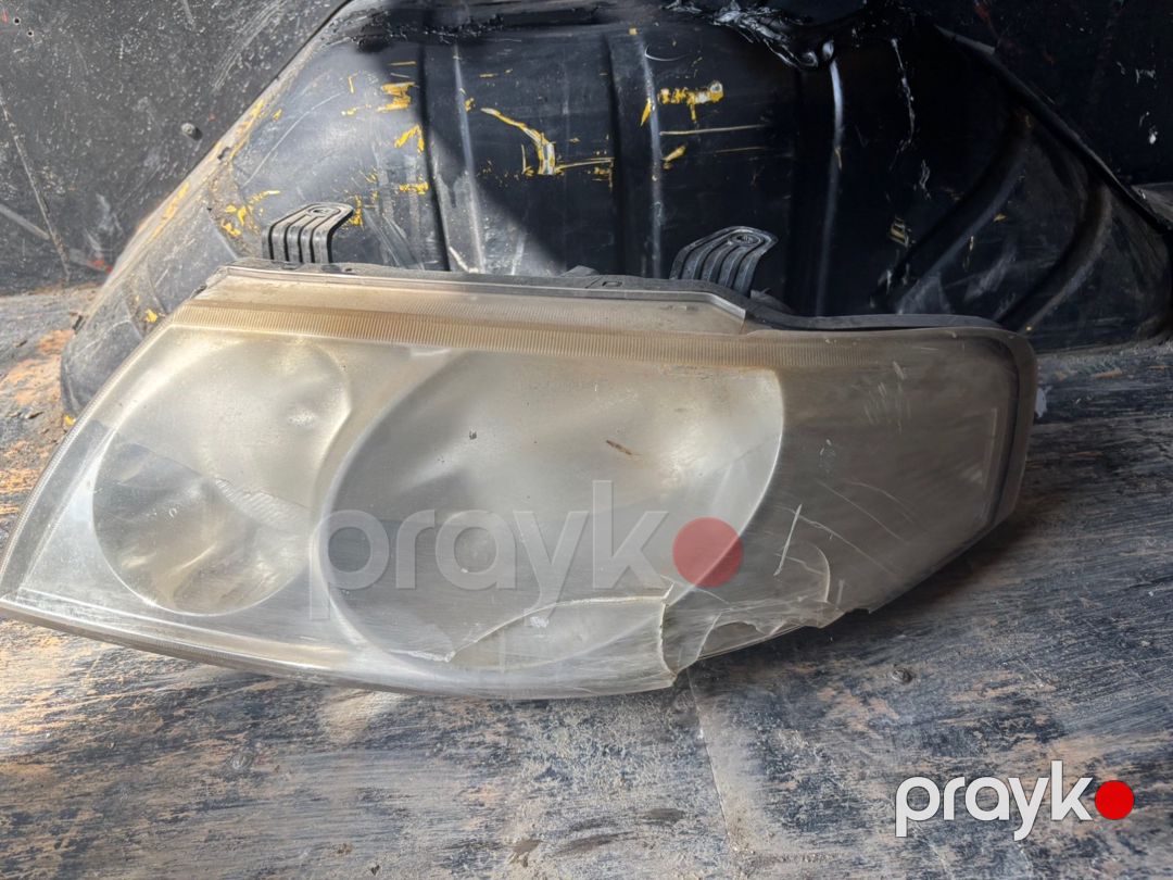 Nissan Sunny 2011 farası — Ehtiyat hissələri və aksesuarlar, Bakı (2)