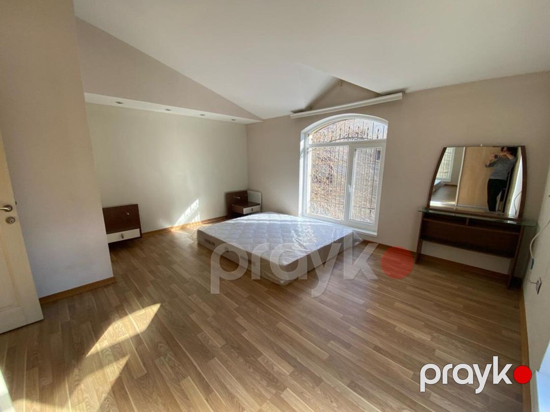 İcarəyə verilir 8 otaqlı həyət evi/bağ evi 400 m² — Ev, villa, Bakı (11)