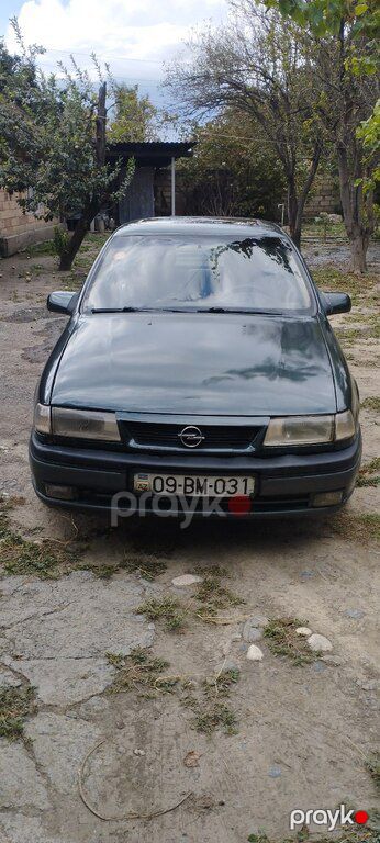 Opel Vectra, 2.0 L, 1995 il, 345 000 km — Qax