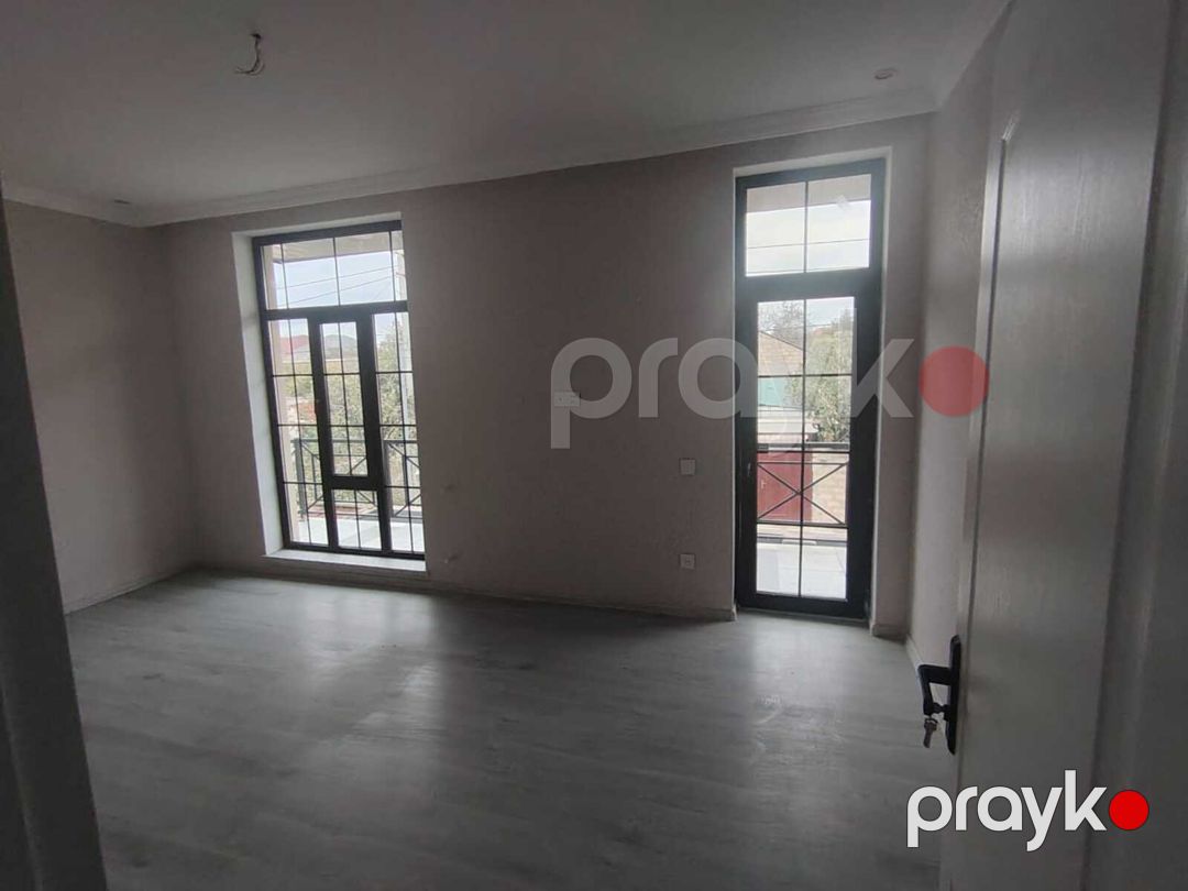 Satılır 4 otaqlı həyət evi/bağ evi 160 m² — Ev, villa, Bakı (2)