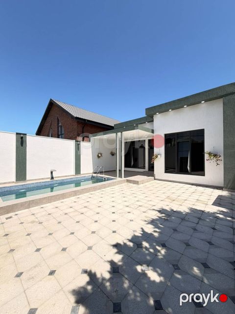 Satılır 4 otaqlı həyət evi/bağ evi 115 m² — Bakı