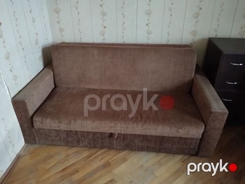 Klassik dizaynlı ikinəfərlik divan - Rəng: isti qəhvəyi - Material — Bakı