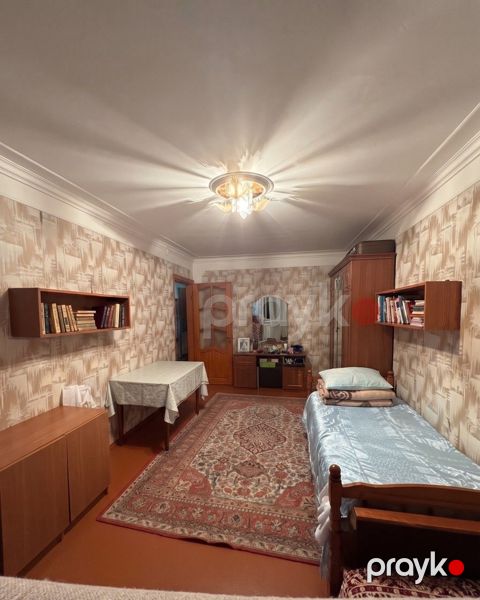 Satılır 3 otaqlı köhnə tikili 70 m² — Bakı