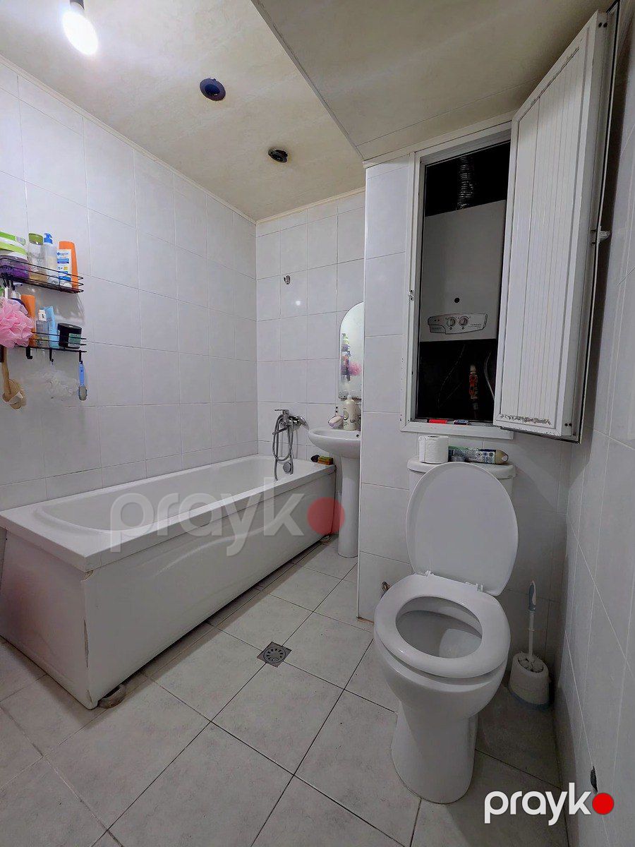 Satılır 3 otaqlı köhnə tikili 85 m² — Mənzil, Bakı (9)