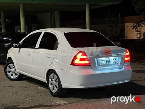 Salam yeni alınıb üzünün salafanı var ravon r3 nexia Chevrolet aveo — Gəncə