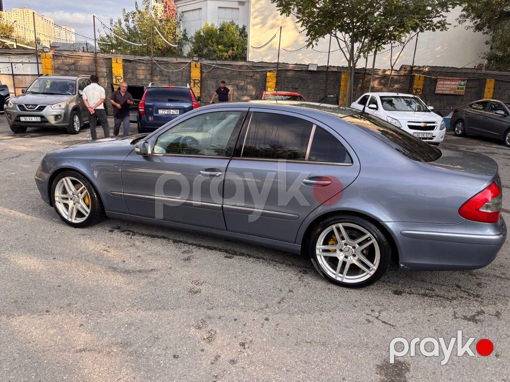 Mercedes E 320, 3.2 L, 2002 il, 292 000 km — Avtomobillər, Bakı (5)
