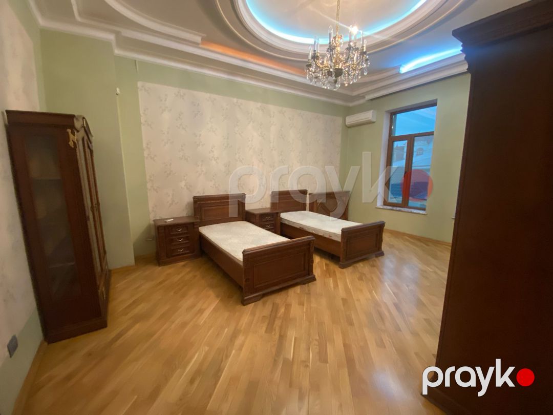 İcarəyə verilir 10 otaqlı həyət evi/bağ evi 550 m² — Ev, villa, Bakı (11)