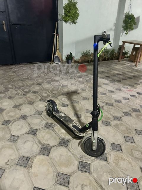 Elektrik skuteri - Şəhərdaxili rahat gediş üçün elektrikli skuter — Digah