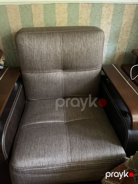 Kreslo Təzədir demək olar ki istifadə olunmayıb Altı bazadır,açılıb — Bakı