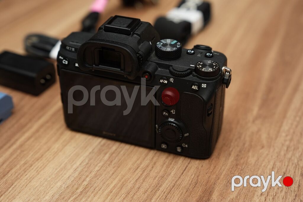 Məhsul: Sony α7 III (A7 III) tam kadr güzgüsüz fotoaparat gövdəsi — Fotoaparat, Bakı (6)