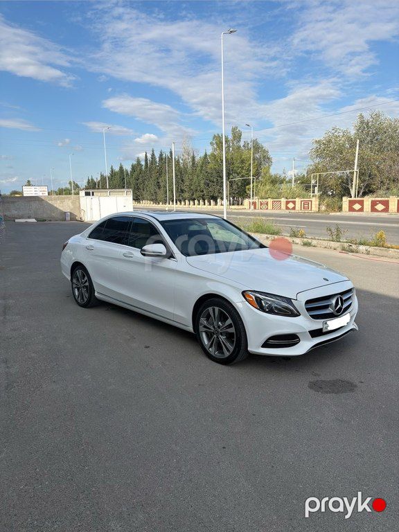 Mercedes C 300, 2.0 L, 2018 il, 178 000 km — Avtomobillər, Bakı (5)