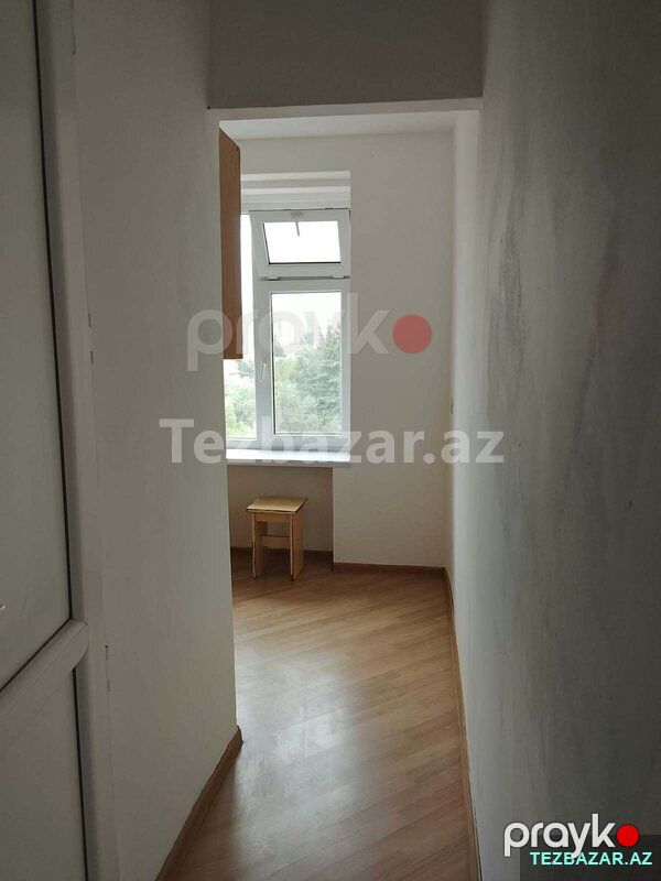 Insaaatcilara yaxin ev satilir — Mənzil, Bakı (8)