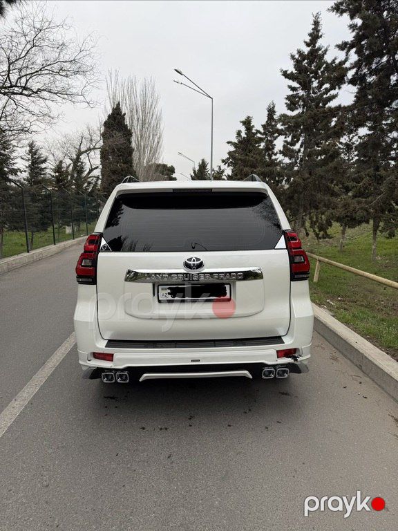 Toyota Land Cruiser Prado, 2.7 L, 2018 il, 122 800 km — Avtomobillər, Bakı (2)